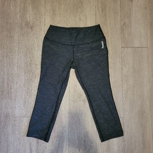 Reebok Arhletic leggings